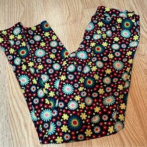 Lularoe daisy‎ leggings one size